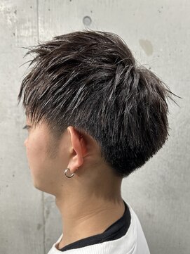 フイ 代々木(Hui) メンズ/アップバング/ツーブロックマッシュ/束感ショート/波巻き