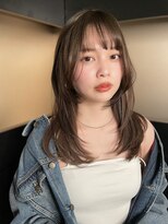 トイ(TOI)&nbsp;レイヤーカット/ミディアムヘアー