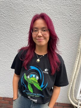 ヴァージ(Verge) レイヤーカット/ウェーブパーマ/前髪/こなれミディ[代官山駅]