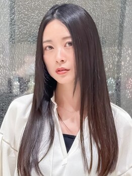 ジールステージ スリー(ZEAL STAGE-3)の写真/トステア、シルク架橋導入！髪の内部から補修し、毛先まで潤う髪に。思わず触りたくなるような質感を実現。