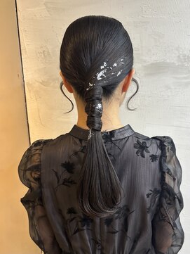 シュリット(schritt) タイトローポニー金箔ヘア *** Luna 渋谷 宮益坂ヘアセット