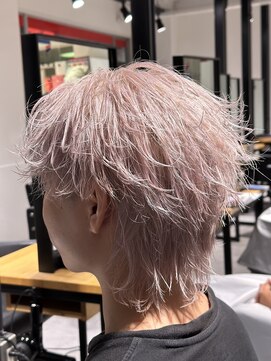 オーシャントーキョー 神戸(OCEAN TOKYO KOBE) ホワイトマッシュウルフくびれ無造作