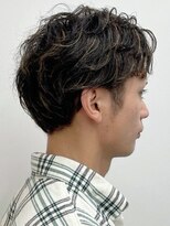 ラギッド 大野城店(RUGGED)&nbsp;金髪メッシュ ナチュラルパーマ メンズカジュアル メンズパーマ