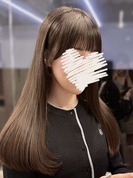 フォンズ(FONS) 上品韓国ヘア盛れるバングカット
