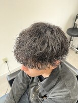 ブースト(BOOST)&nbsp;波巻きパーマ　黒髪