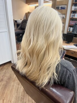 シールドヘアー 沖縄 新都心(C'LD Hair) 那覇美容室/おもろまち美容室/ホワイトカラー/ブリーチ/ロング