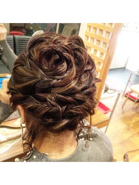 イースタジオ 六本木店(e:studio) 編み込み大好きアップ　《　六本木　ヘアセット　》