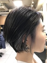 ペネロープ(Penelope)&nbsp;イヤリングカラー　インナーカラー　ボブ