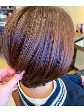 アリーナ 緑が丘店(arena) コーラルピンクで春カラー