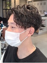 エリマ 調布(elima)&nbsp;七三アップバングツーブロック  ツイストスパイラルパーマ