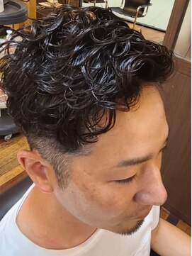 ヘアルーム エスプリ(hair room esprit) 夜遊びツーブロックパーマ