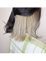 リトバイプティパ(Lit by petit-pas) ホワイトベージュインナーカラー☆