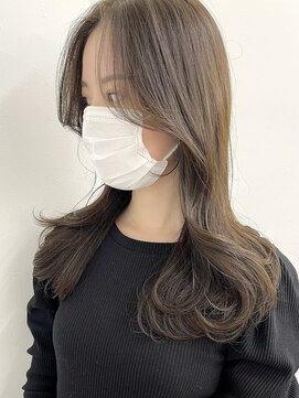 ネオリーブ クーロ(Neolive curro) ナチュラルサイドレイヤー.美人魅せかきあげバングレイヤー