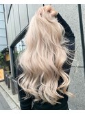 外国人風ホワイトブロンド