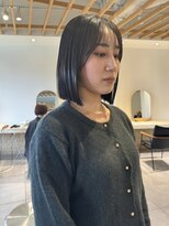 スリー ナカノシマ(three. Nakanoshima) 【three.中之島】切りっぱなしボブ