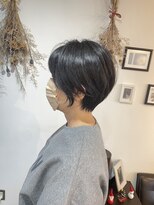 ルッツ カオラ(Ruttu KaoLa) 大人可愛い襟足スッキリ小顔ショート 30代40代50代 志木