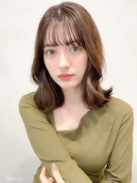 レア 表参道(L'ea) くびれヘアアプリコットオレンジ夏ヘアハイライトカラー