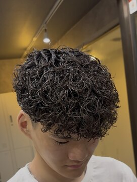 ライズ 新小岩店(RISE) スペインカール/メンズパーマ/江戸川区メンズサロン