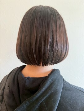 乾かすだけでまとまる◎忙しい大人のための内巻きボブ