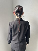プタリ(putari)&nbsp;個性派お呼ばれヘア