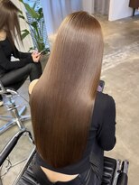 イエロ(yelo)&nbsp;超高濃度水素カラーで叶える艶髪