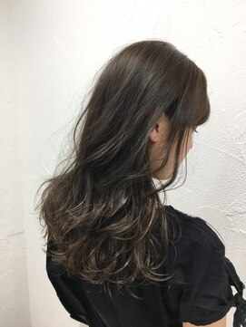 プライズ 表参道原宿店(prize) ナチュラルアッシュグラデーション【表参道/原宿】