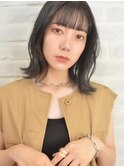 【ダークカラー】外はねミディアム【グレージュ】
