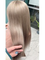 リーホリエ(Lee Horie)&nbsp;【MOMOKA】ホワイトベージュ