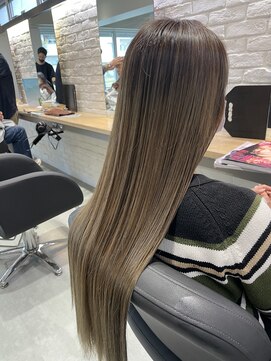 エイト 沖縄豊崎店(EIGHT toyosaki) ハイライトベージュ♪