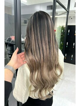 リア 大阪梅田(Ria) ～グラデーションカラー　シールエクステ～　【Ria 大阪 梅田】