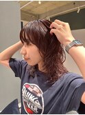 カシスカラー/ワインレッド/ゆるめパーマ/ウルフパーマ/くせ毛