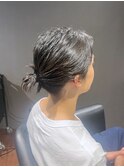 ビジネスマン 結びロングヘア ナチュラルメンズロング刈上げなし