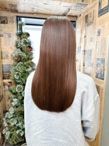 シック(Chic) ミルクティーアッシュミルクベージュハイトーンカラーうる艶髪