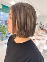 ノラ ウメダ(NORA UMEDA)&nbsp;ボブ地毛ハイライトミルクティーベージュインナーハイライト