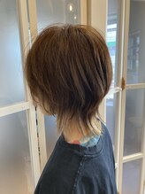 カシータ フロル 尾張旭店(Casita flor)&nbsp;ウルフカット×インナーカラー