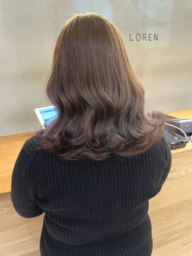 ローレン(LOREN) イメチェン/ホワイトブロンド/外ハネボブ/ワイドバング/栄/久屋