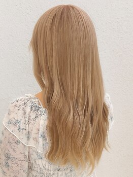 旬のトレンドを活かした”透明感カラー”で周りと差をつけるー。インナーカラー/ダブルカラーもお任せ☆