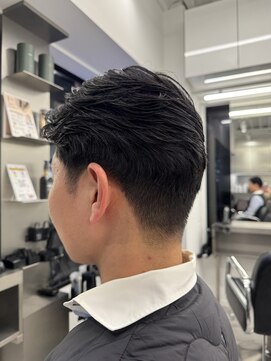 グルーマーズトウキョウ(GROOMER/S TOKYO) ラフカール/men's/メンズ/刈り上げセンターパート/神保町