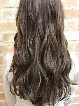 ティンク 横浜(Tink) イルミナ×パールグレージュ/Tink横浜 金澤恵輔