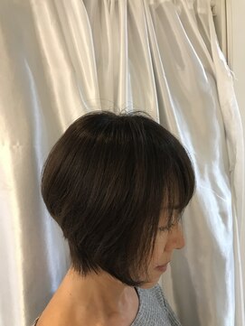 デイジー インデックスヘア 大島店(DAISY index hair) 前下がりショートボブ