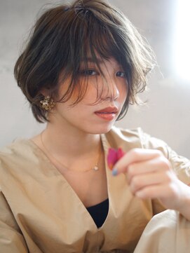 ヘアーループレル(Hair ruup Rell design works) アッシュグレージュのショートスタイル