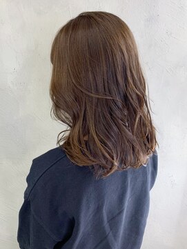 アイティー バイ アルバム 浦和店(IT by ALBUM) アッシュベージュ_オリーブカラーセミウェットウェーブ_ba244761