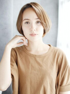 ヘアメイク ナル(hair make nalu) かきあげバングのハイトーンショート