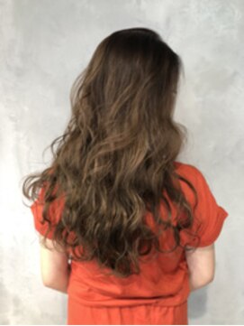 エイトセカンド 新宿三丁目店(EIGHT second) 大人モカベージュ