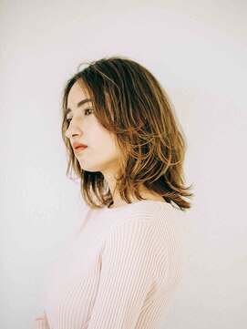 カペルバイプロデュース(CAPER by produce) ナチュラルレイヤーミディ【カペル】