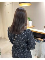 ビアノバ(via nova)&nbsp;明るめベージュの艶カラー