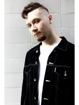 プランツヘアー アクティブサイドパート ハイフェード バーバー 博多美容室