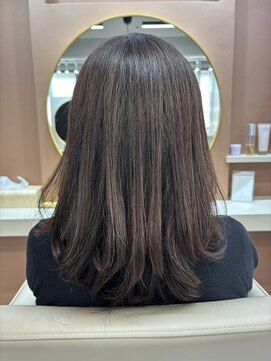 アオ 花咲町(a-o) ヘアセミロングをワンカール♪