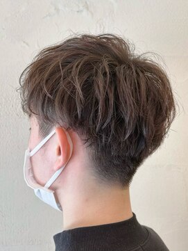 シルフィ(sylph) メンズパーマ＿Sカールパーマ（メンズカット＿白髪染め）