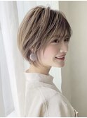 伸ばしかけふわっとショートボブ